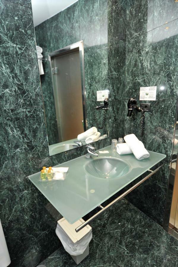 Hotel Sant Bonifaci Petrer Elda Esterno foto